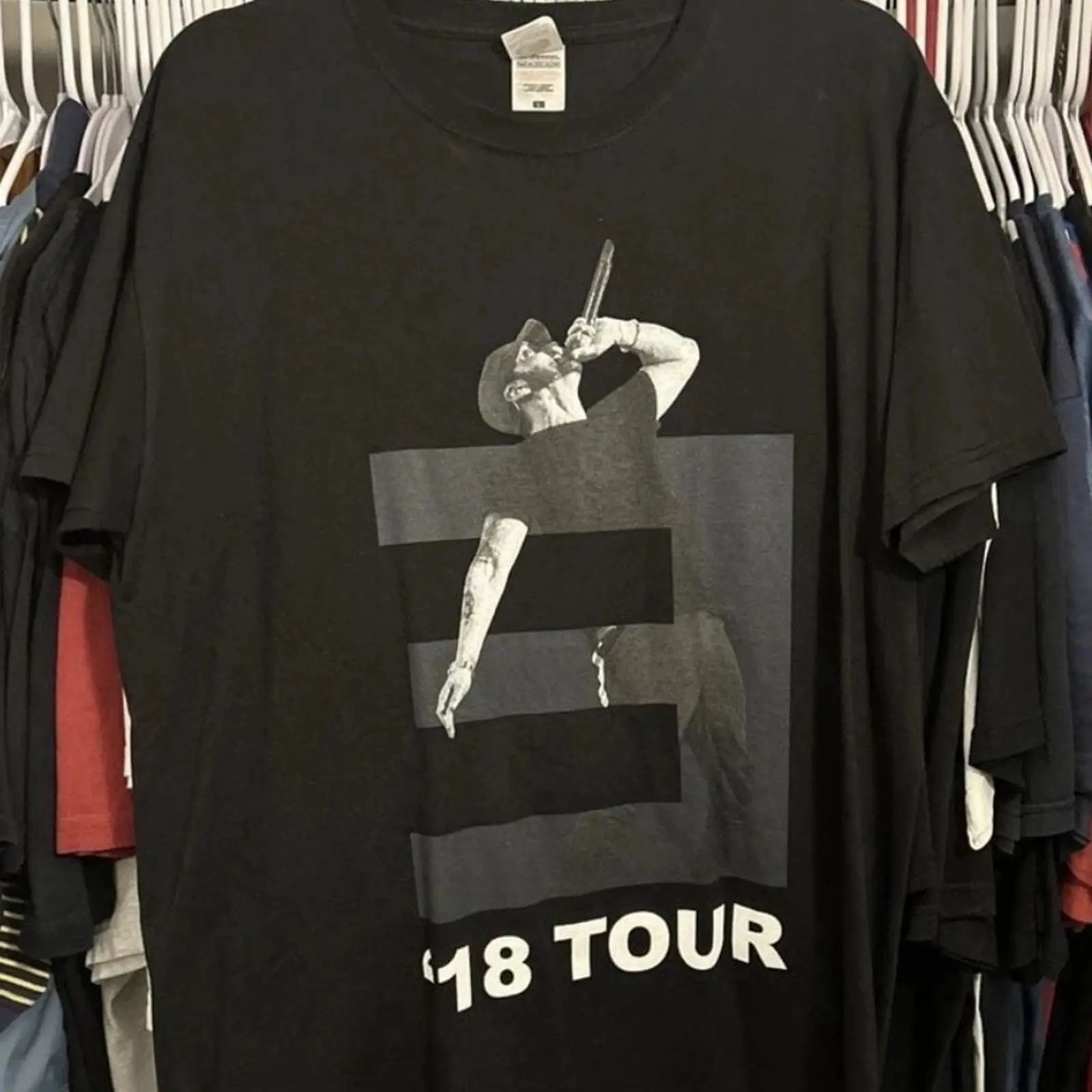 Vintage Fashion Revival - Eminem 2018 Revival Avrupa Turu Konser